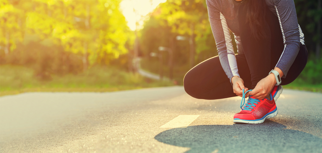 Lady preparing for a healthy exercise.